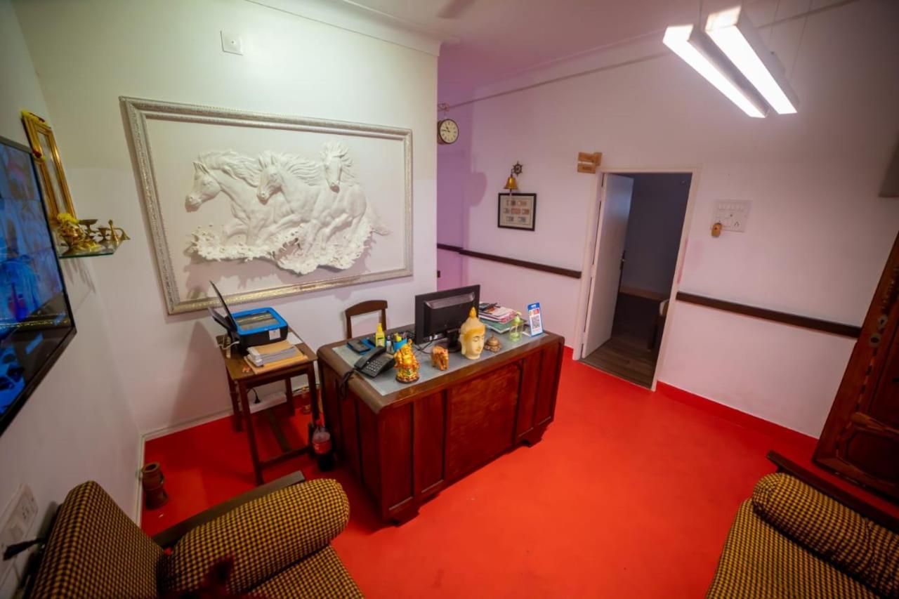 La Maison Royale Near White Town ポンディシェリ エクステリア 写真